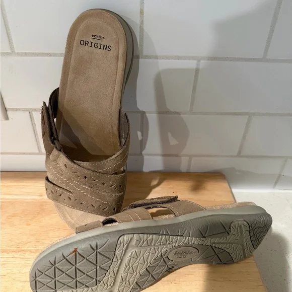 Earth Origins Womens Slip on Sandals Size 10 - Picture 4 of 6